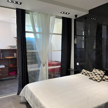 דירה Magnifique Vue - 2 Pieces Climatise Avec Terrasse A Cap Esterel